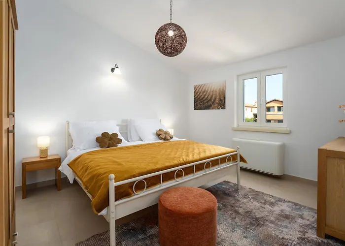 Cvita Domenica Enjoy Istria * Labinci